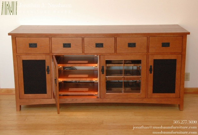 Oregon-White-Oak-Media-Console-with-lighting